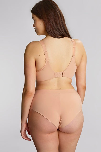 Sculptress Form Moulded Spacer Bra