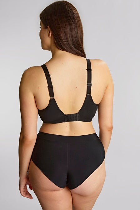 Sculptress Form Moulded Spacer Bra